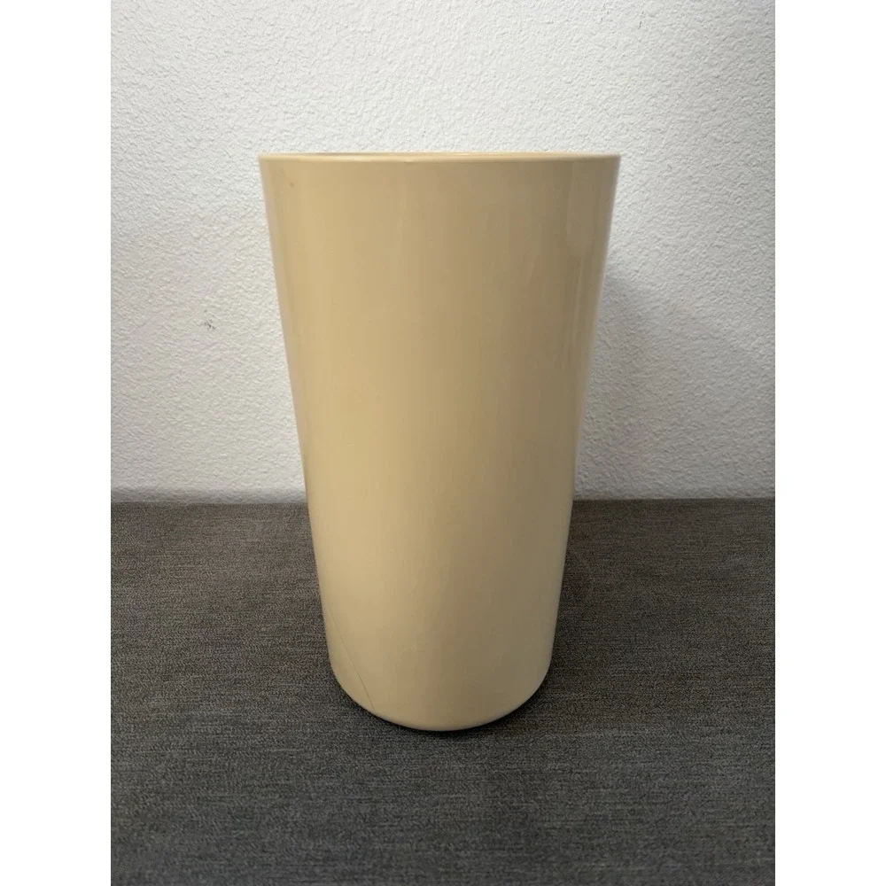 Rubbermaid Wastebasket Almond Oval Swirl Contour Plastic Trash Can Vtg 80s